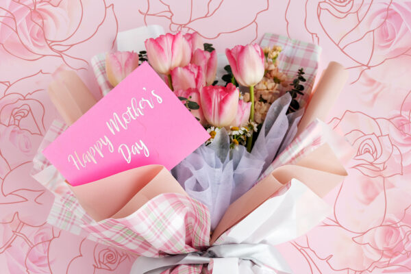 10 Heartwarming Mother's Day Gift Ideas to Show Your Love